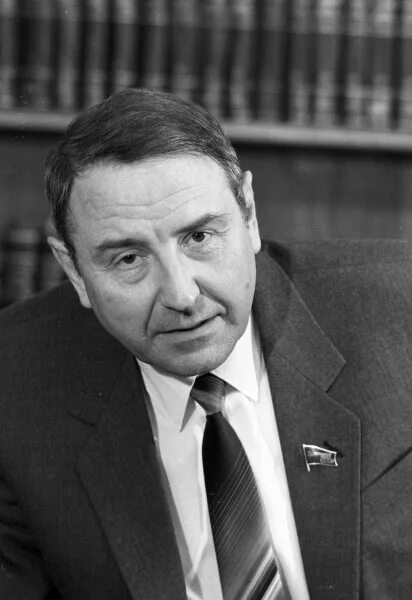 Олег дмитриевич бакланов 1991. Олег бакланов кпсс. Бакланов олег дмитриевич гкчп. Олег бакланов. Бакланов олег дмитриевич гкчп.