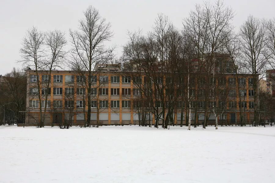 Школа 356 имени н. Школа на ленсовета 356. Михайловский инженерный замок в санкт-петербурге. Школа 356 имени н. Санкт петербург 356.