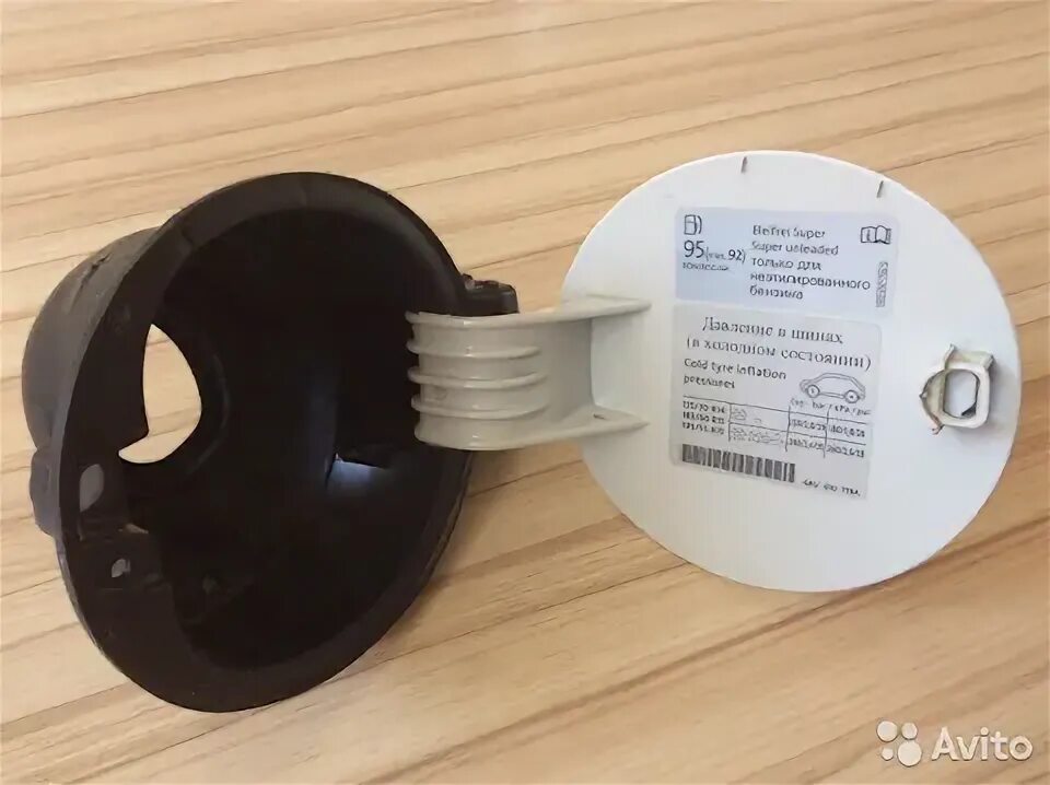 Как снять крышку бензобака поло Лючок бензобака на Шкода Рапид: как открыть