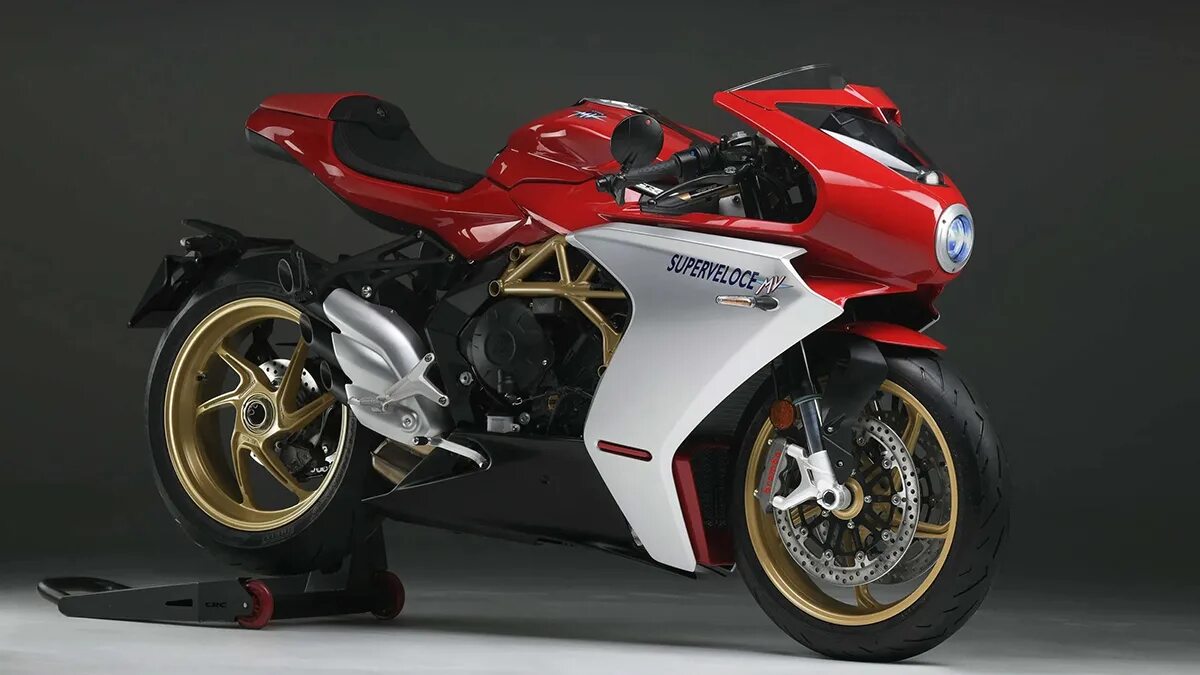 Mv agusta все модели фото. Mv agusta все модели фото. Mv agusta superveloce. Mv agusta superveloce 2021. Обои mv80401.