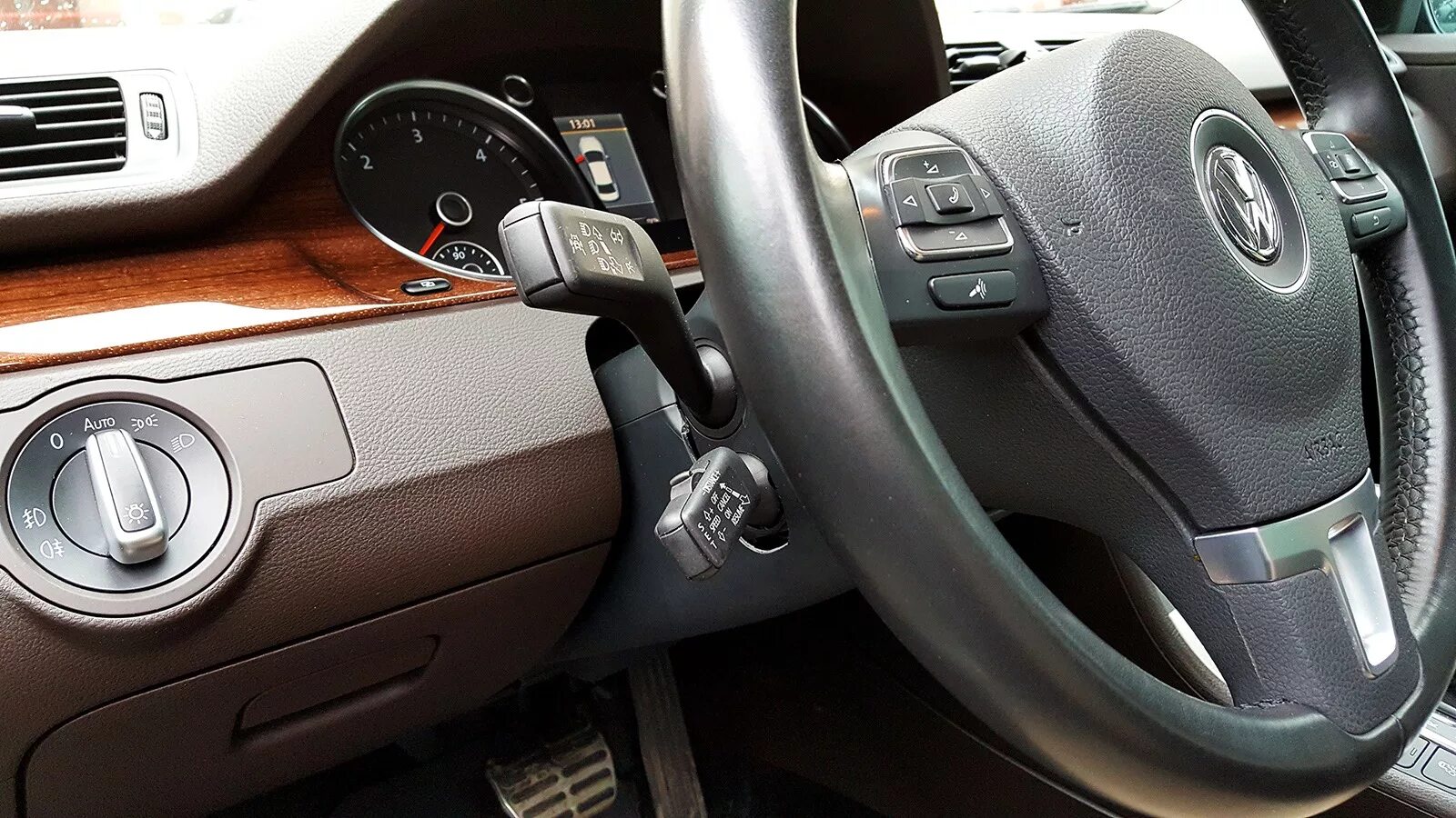 Круиз контроль пассат б6. Passat b7 круиз контроль. passat b8 круиз контроль. круиз passat b7.