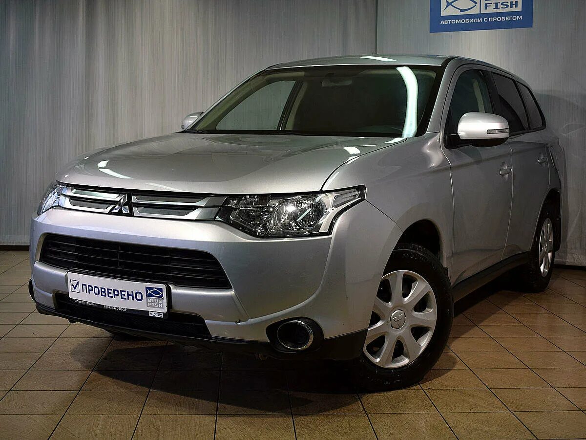 Аутлендер купить бу в россии. Mitsubishi / Outlander III / 2.0 CVT ru. Аутлендер о059оа178. Мицубиси Аутлендер 3 200 тысяч пробег. Митсубиси Аутлендер в Чебоксарах о888вм21.