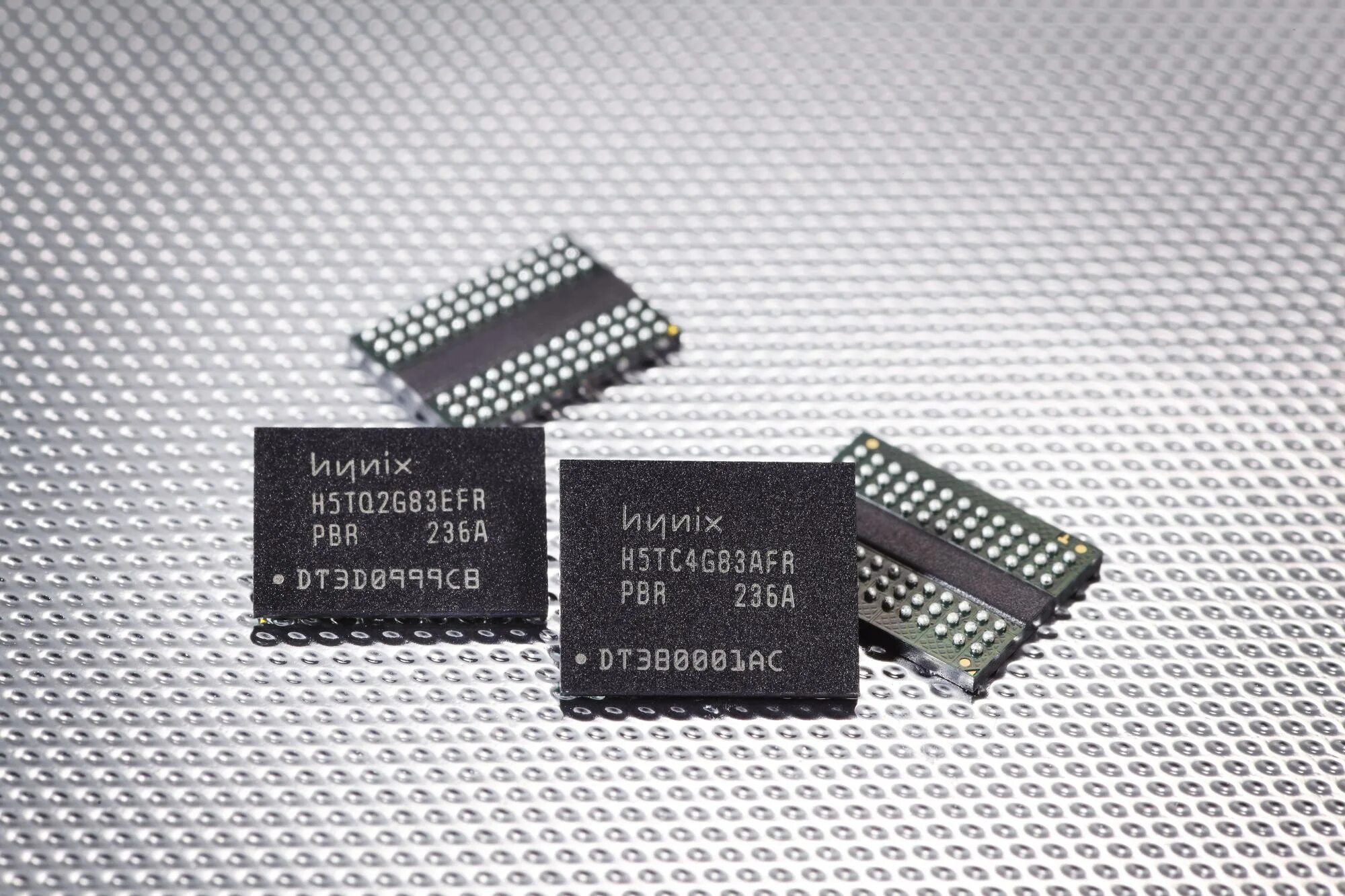 Память gddr5 Hynix. Hynix gddr6. Память Samsung gddr5. Память gddr5 купить