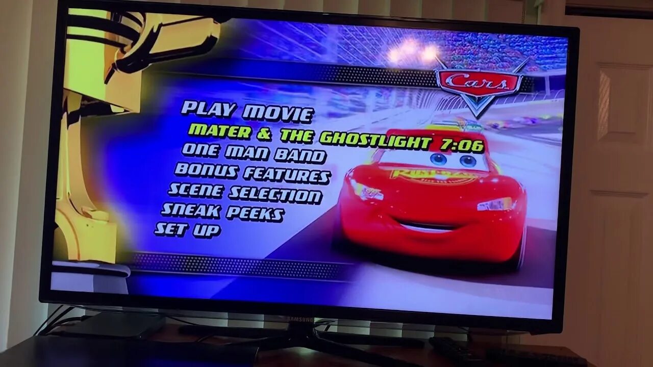 Тачки меню. Cars 2006 DVD. DVD меню Тачки. Cars 2006 DVD menu. Тачки двд диск меню.