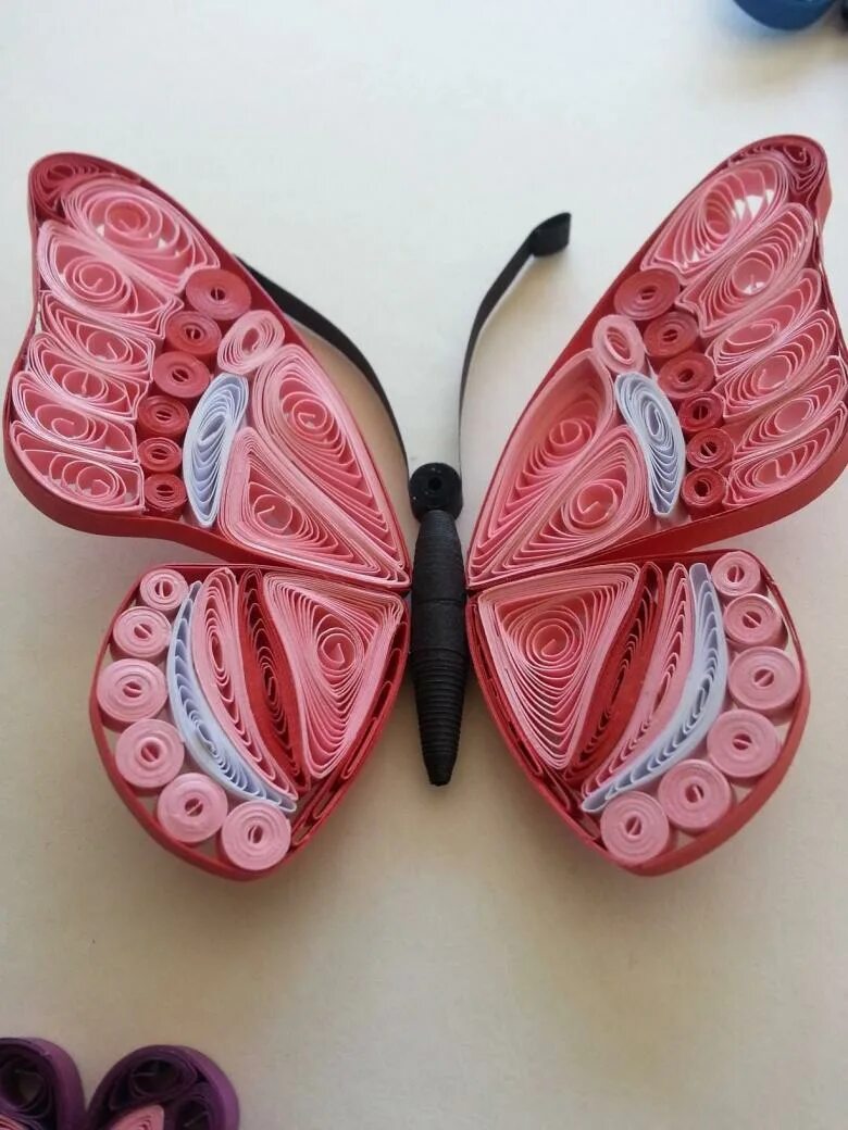 сделать поделку бабочки. квиллинг бабочка для начинающих. бабочка из бумаги своими руками. квиллинг бабочки мастер класс. объемные бабочки.