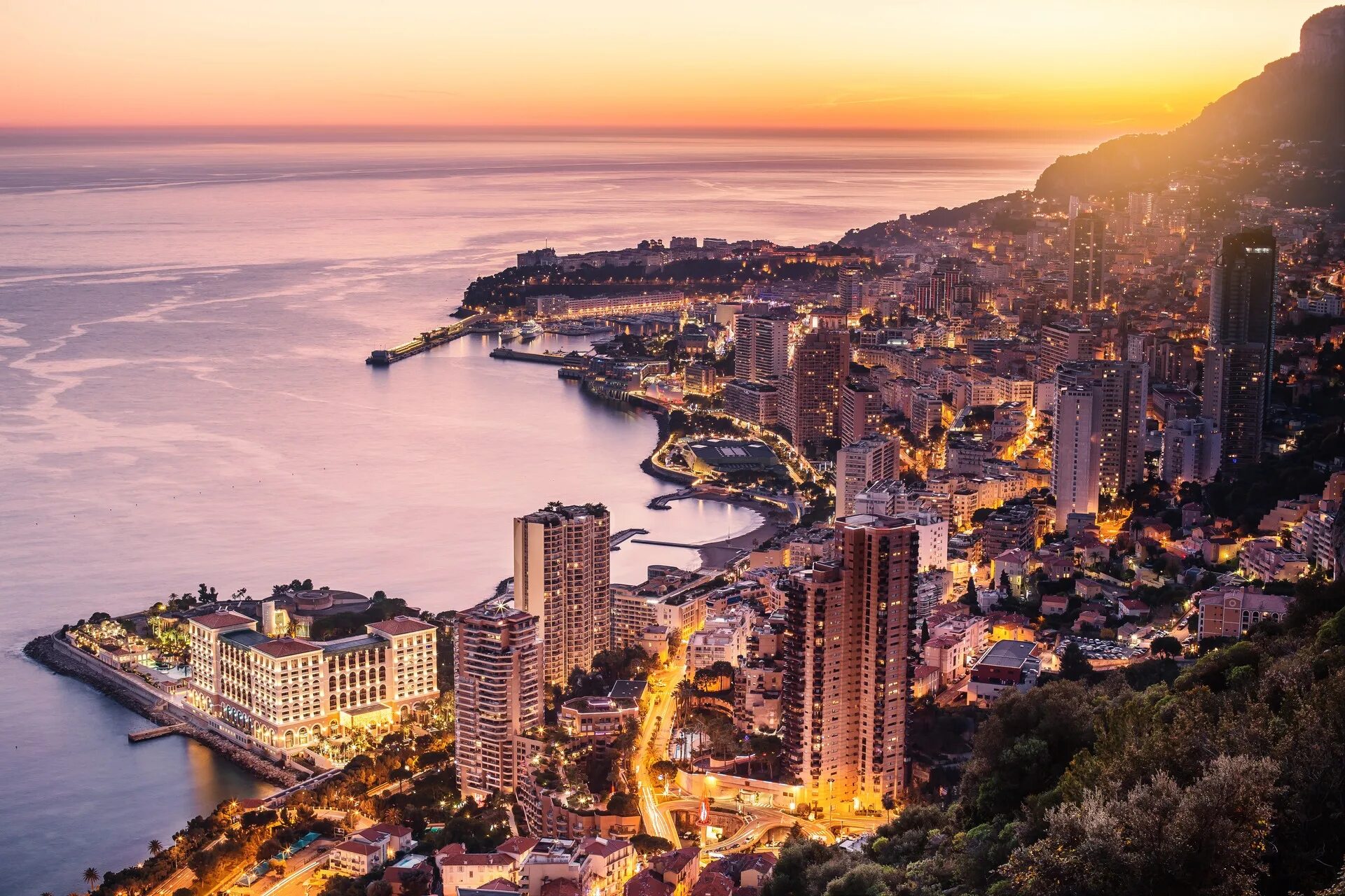 Монако Монте Карло берег. Монте Карло княжество Монако. Французская Ривьера княжество Монако. Монако город во Франции.