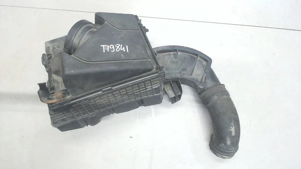 Датчики на корпусе воздушного фильтра. Корпус воздушного фильтра рено трафик 2 1.9. корпус воздушного фильтра рено лагуна 3. воздушный фильтр рено лагуна 3. корпус воздушного фильтра лагуна 1.