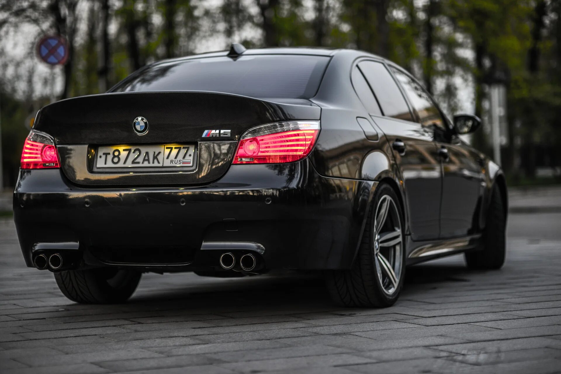 06 автору. BMW m5 e60 Black. БМВ м5 е60. BMW m5 2006. BMW 5 e60 m5.