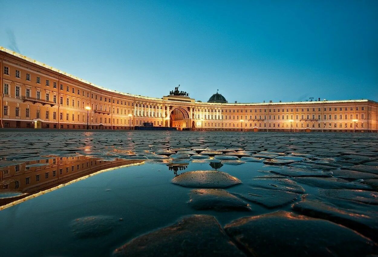 Доспремичательности санкт-петербург. Дворцовский мост в санкт-петербурге. Исторический центр санкти петербурга. Екатерининский дворец в санкт-петербурге фонтаны. Питер исакиевский обор.