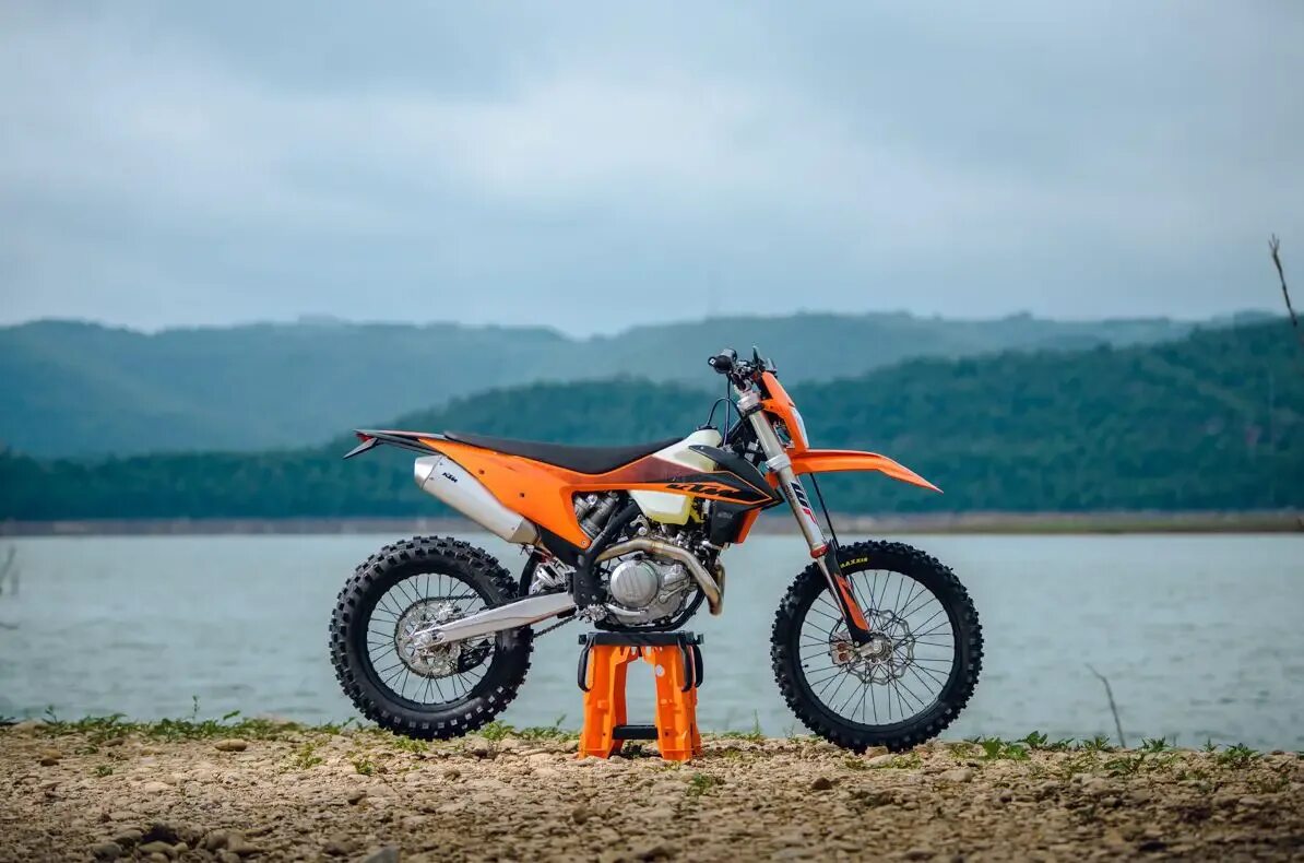 Мотоцикл ктм 450. Ktm exc-f 450. Ktm 450 exc f. Ктм ехс 2020. Ктм 450 exc.