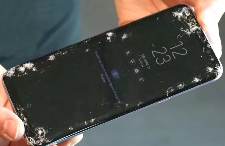 Экран s 8. Samsung Galaxy s8 экран. Экран на самсунг s8. Samsung Galaxy s8 сломан дисплей. Дисплей на самсунг с8.