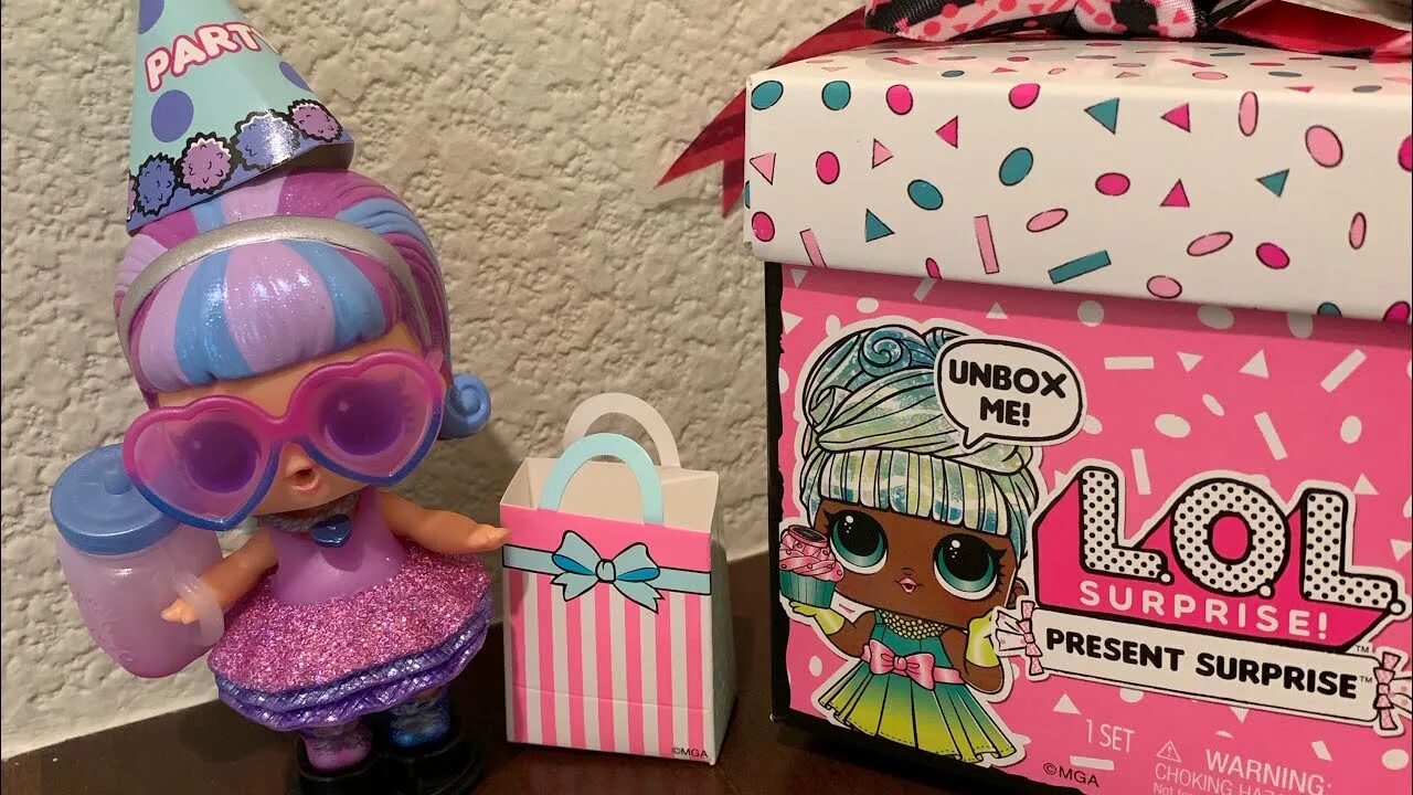 L o l present. L o l present