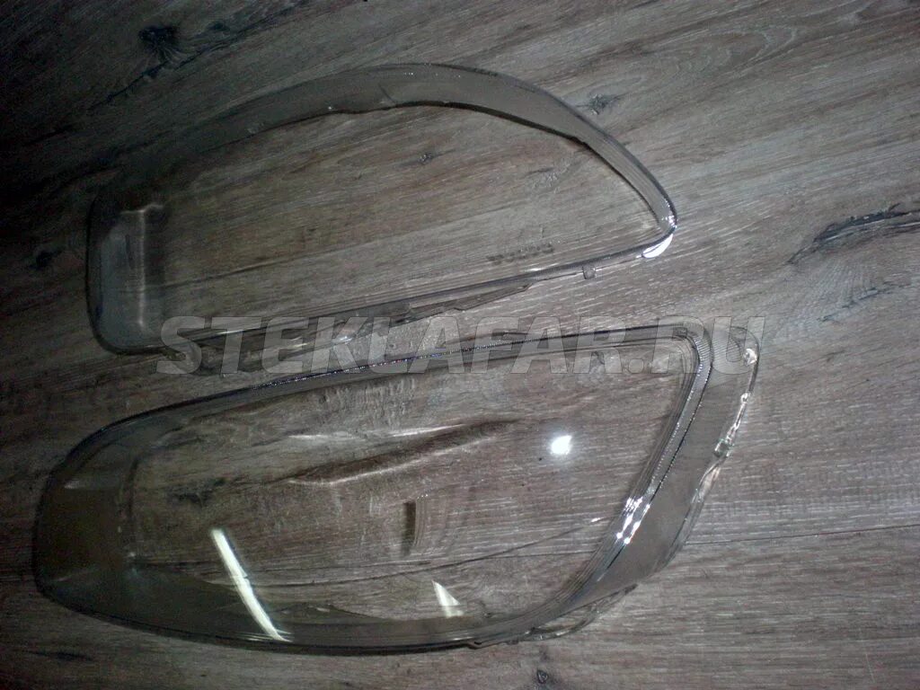 Стекло volvo s60. Стекла фар Вольво s60. Стекло фары Volvo s60 2005. Стекло фары Вольво s60. TYC стекло фары Volvo s60.