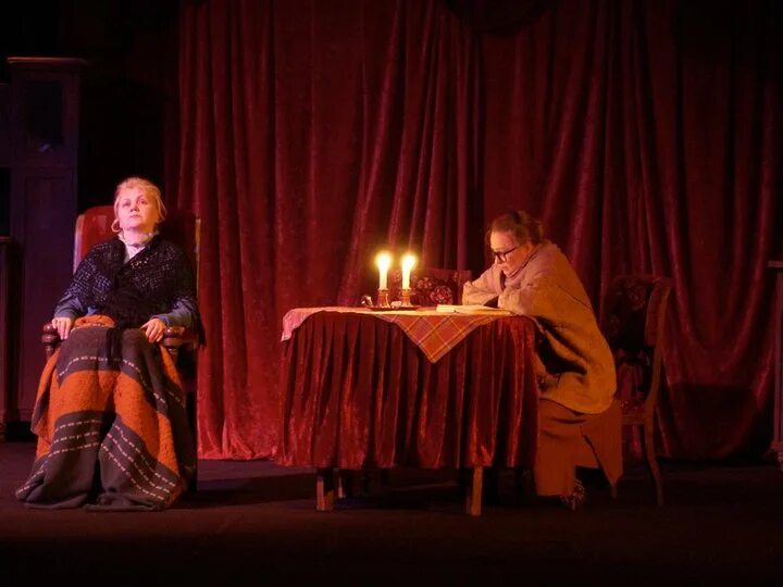 Драмтеатр постановка мать. Спектакль пока взрослые спят. Птушкина пьесы. Тенякова анастасия абакан. Птушкина пьесы.