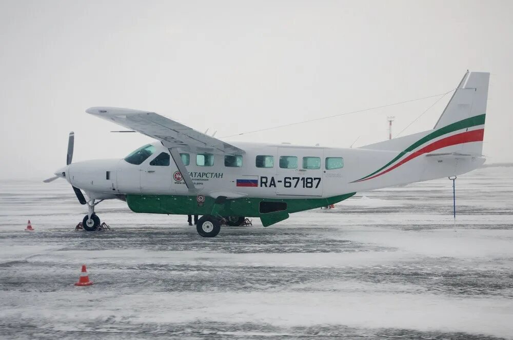 Авиабилеты таксимо. Cessna Grand Caravan в Татарстане. Татарстан Cessna. АК Барс самолет.