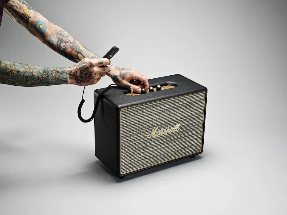 Marshall woburn black. Маршал вобурн. marshall woburn 3. marshall woburn ii. woburn black.