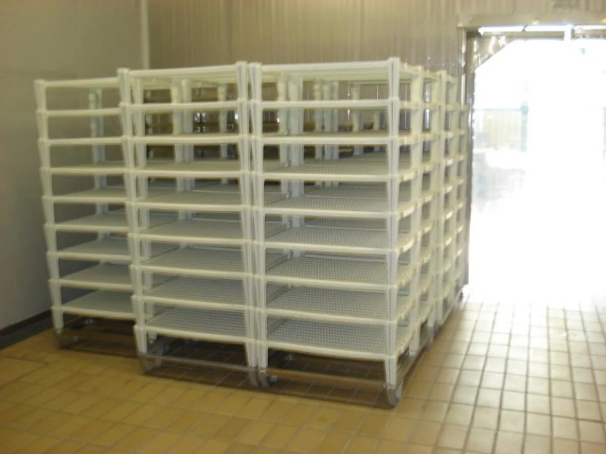 Этажерка из полипропилена. Стеллаж из полипропиленовых труб. Этажерка из труб пвх. Стеллаж из труб пвх. Стеллаж из пластиковых труб.