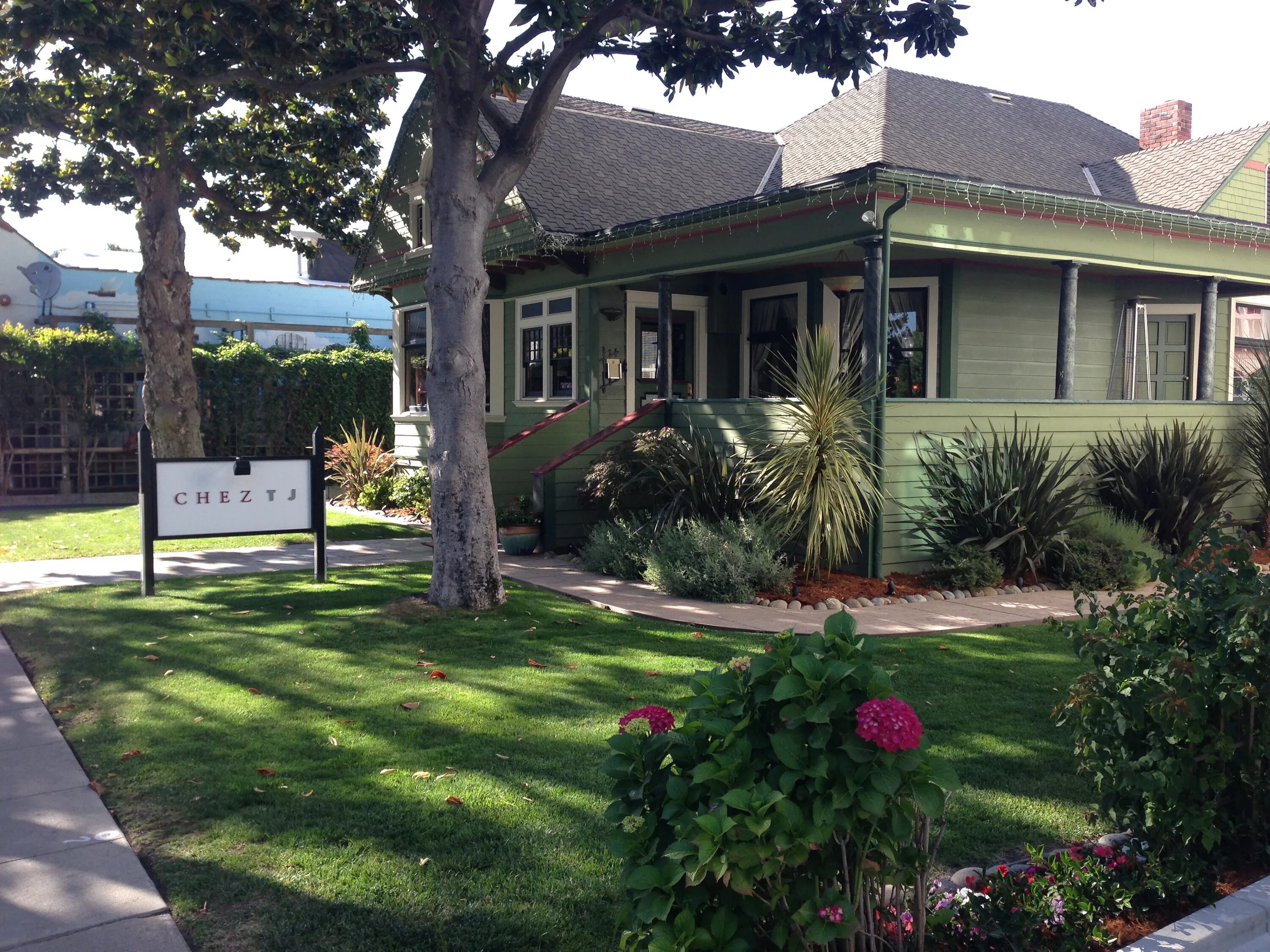 Mountain view, ca. Город маунтин вью калифорния. Mountain view, ca. Mountain view, ca. Mountain view город.