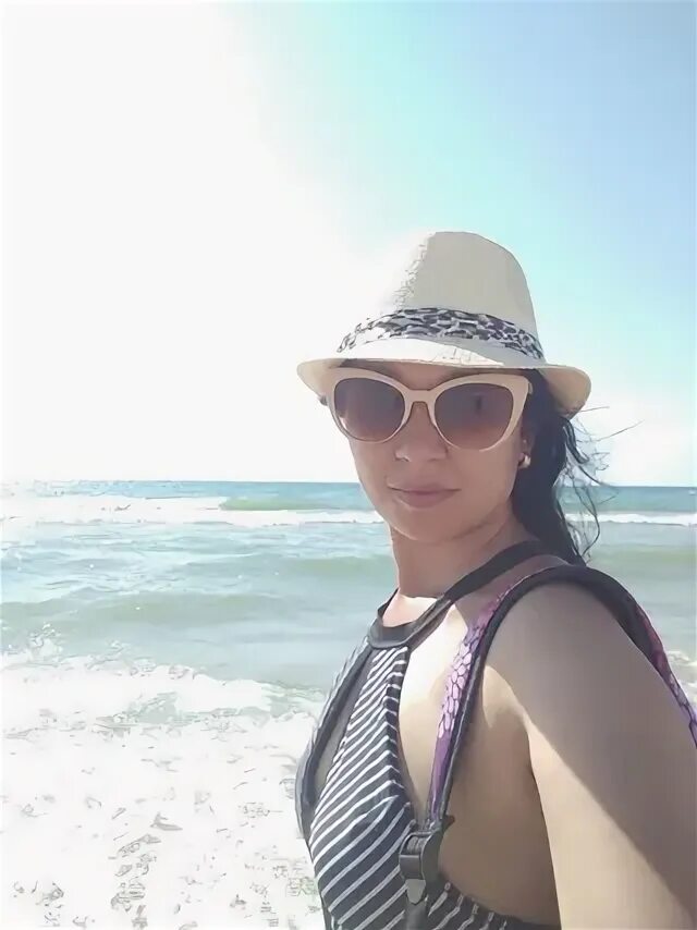 Кадам сериалы. Свет твоей любви 2 индийский сериал. Кадам 35. Кадам 35. Маянк шарма муж.