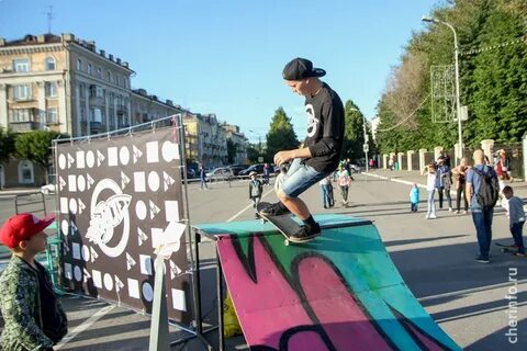 Площадь молодежи