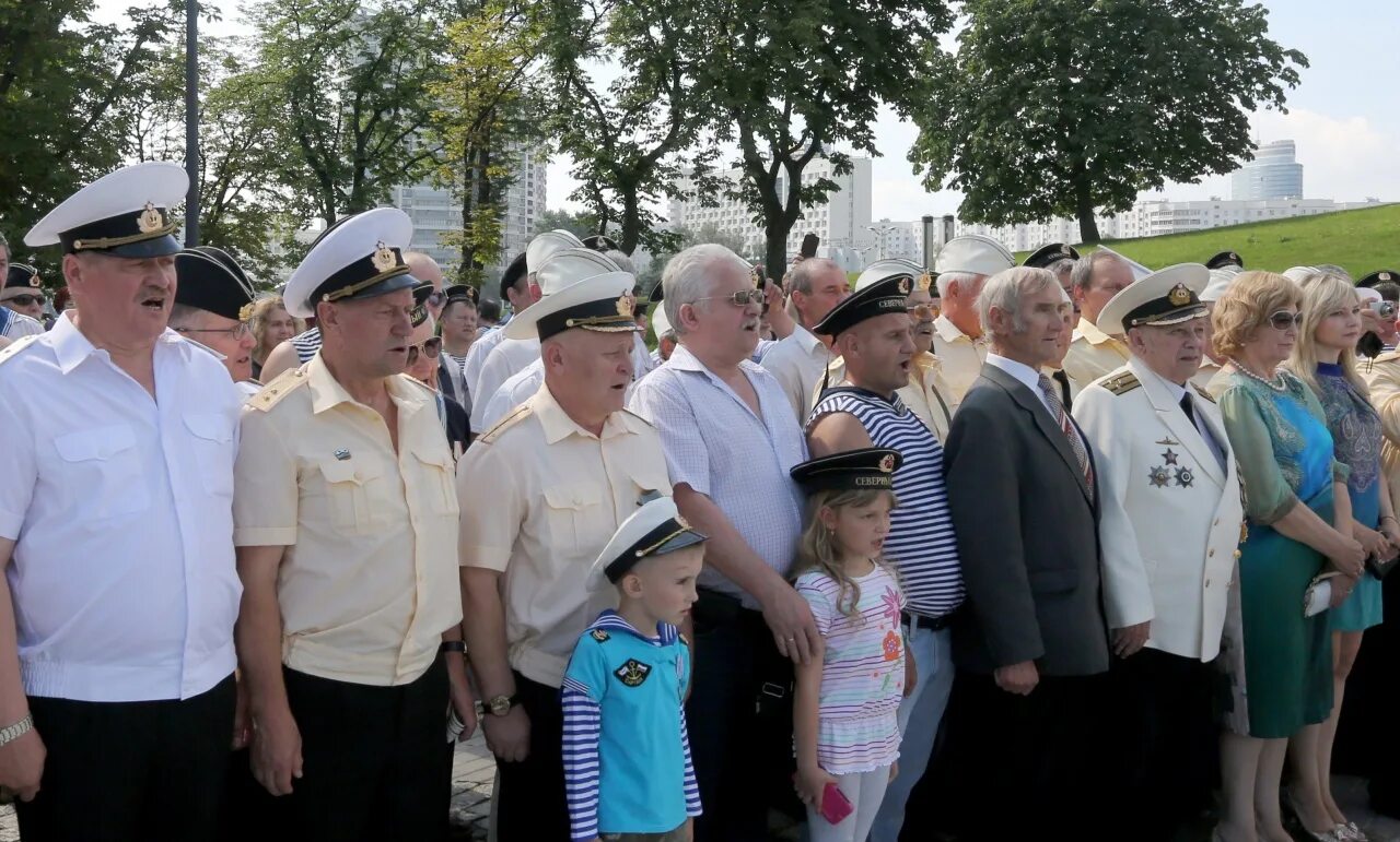 Пенсионеры министерства. Санатории РФ для военных пенсионеров. Военные в санатории РФ. Пенсионеры Министерства обороны. Военные санатории Министерства обороны для пенсионеров.