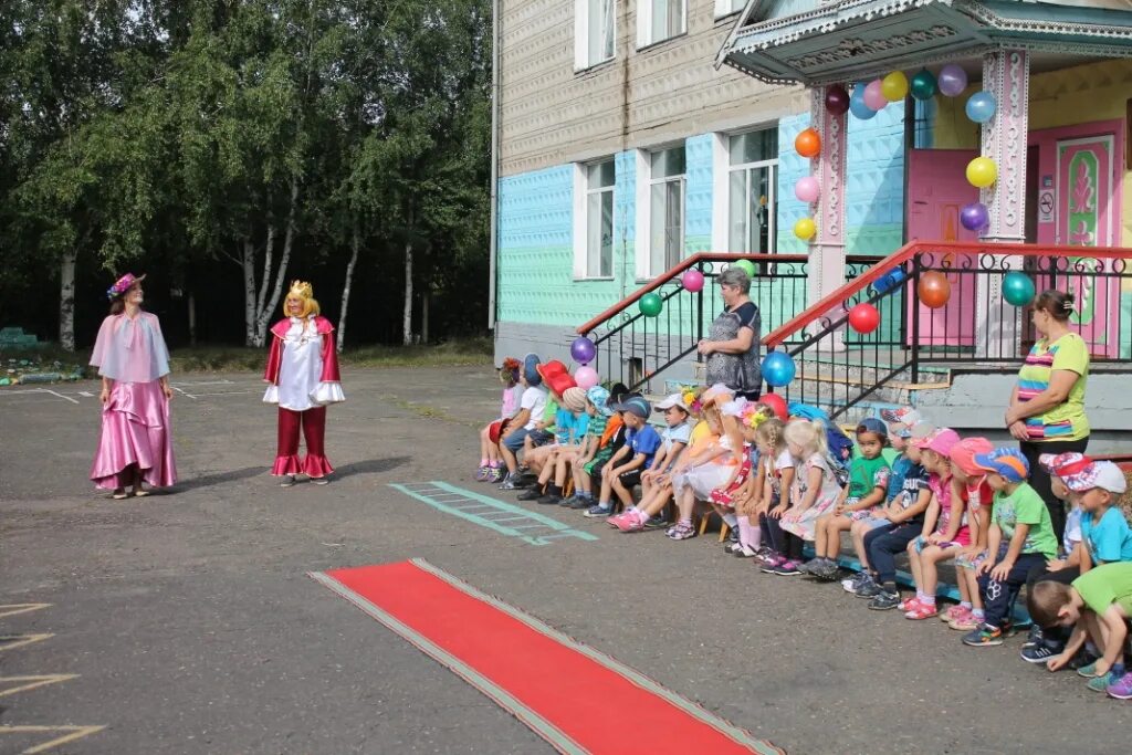 Детский сад № 12 берёзка. Садик 12, в карабаше. Детский сад 12 березка. Березка 12 детский сад авиагородок. Детский сад 12 березка.