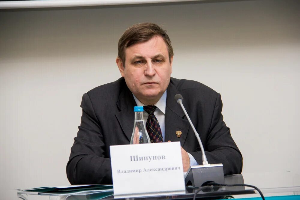 Шипунов главный врач волжский. Шипунов волжский. Шипунов главный врач волжский. Шипунов волжский. Шипунов волжский.