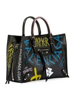 Balenciaga graffiti