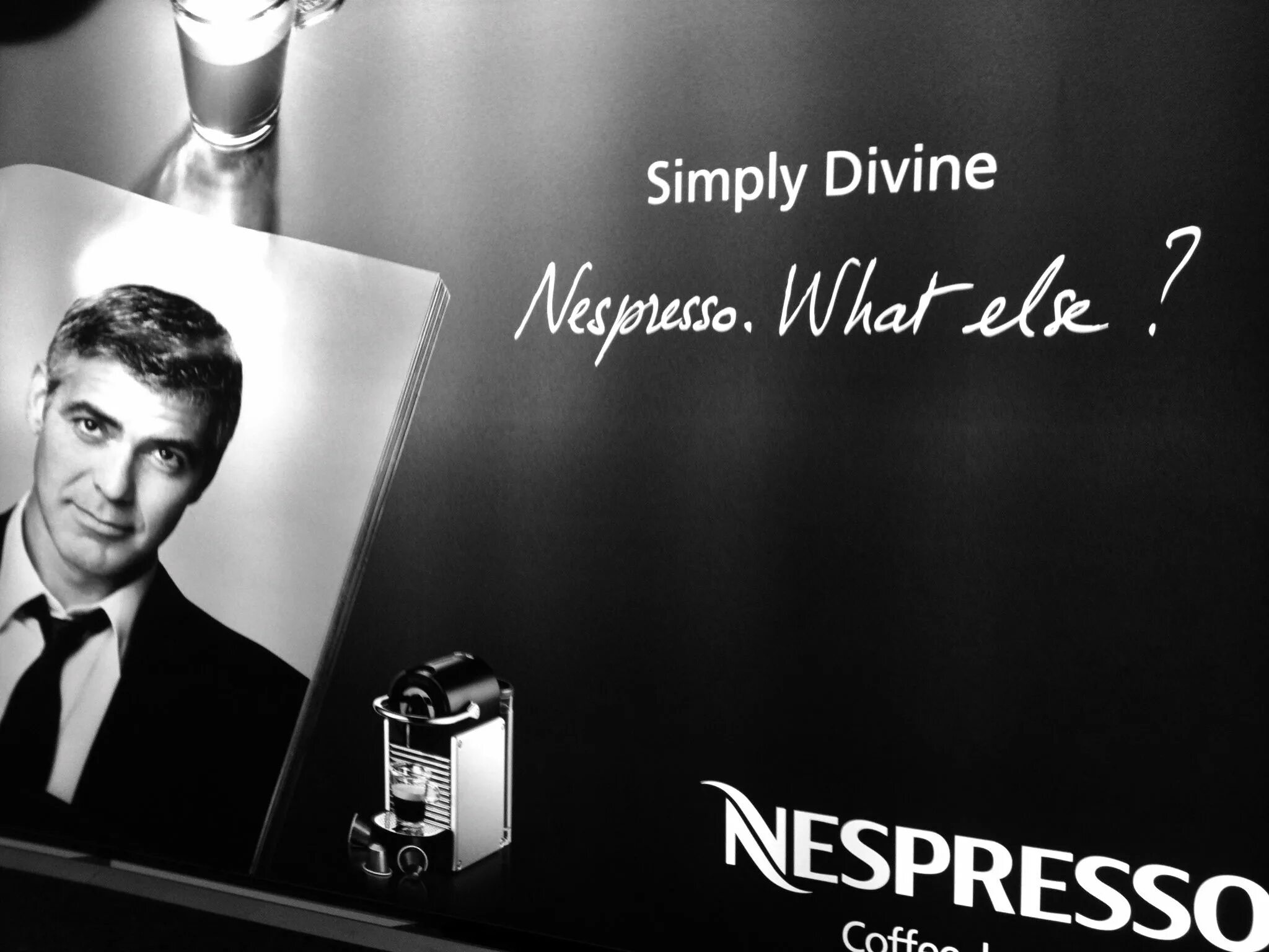 Джордж Клуни Nespresso. Nespresso 2006 Джордж Клуни. Реклама неспрессо с Джорджем Клуни. Неспрессо Клуни.
