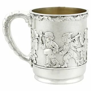 Серебряная кружка