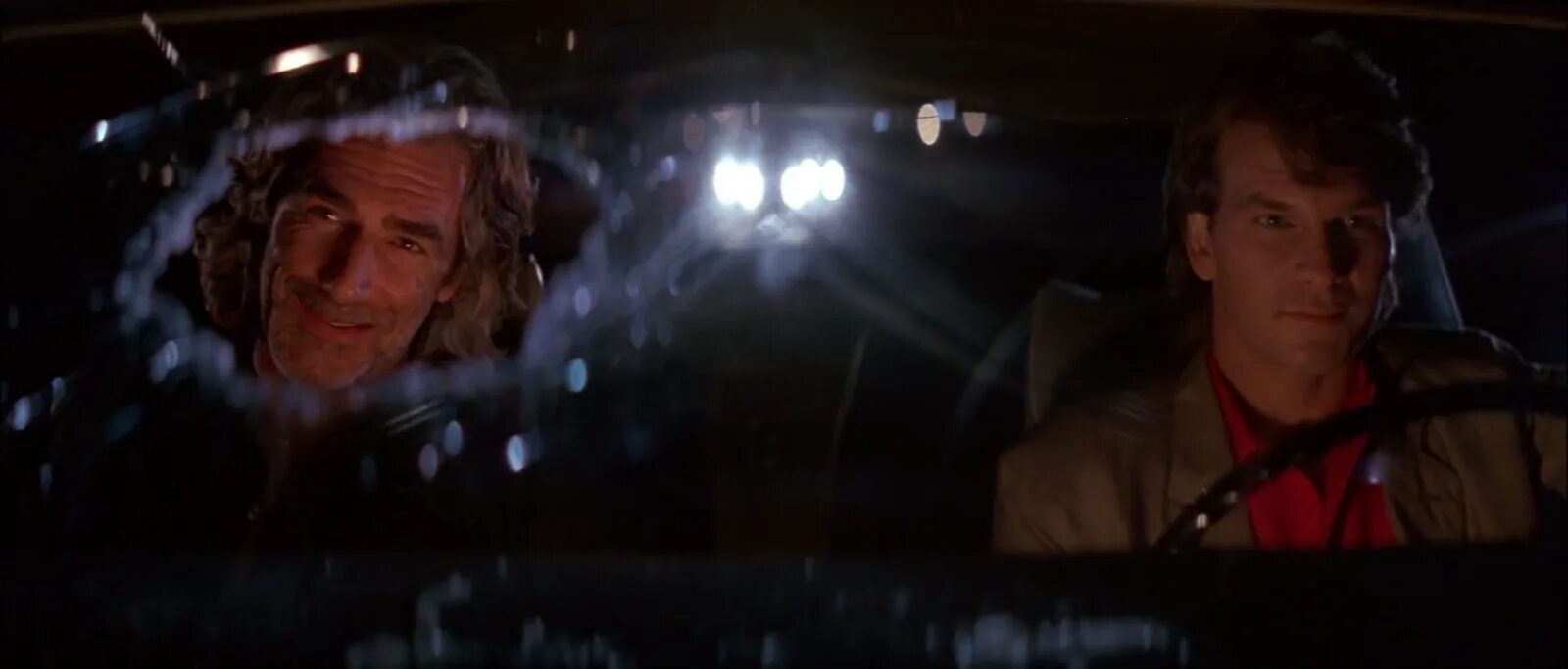 Road house 2024 дата выхода. Дом у дороги фильм 1989. Фильм дом у дороги с патриком суэйзи. Сэм эллиотт и патрик суэйзи. Патрик суэйзи придорожное заведение.