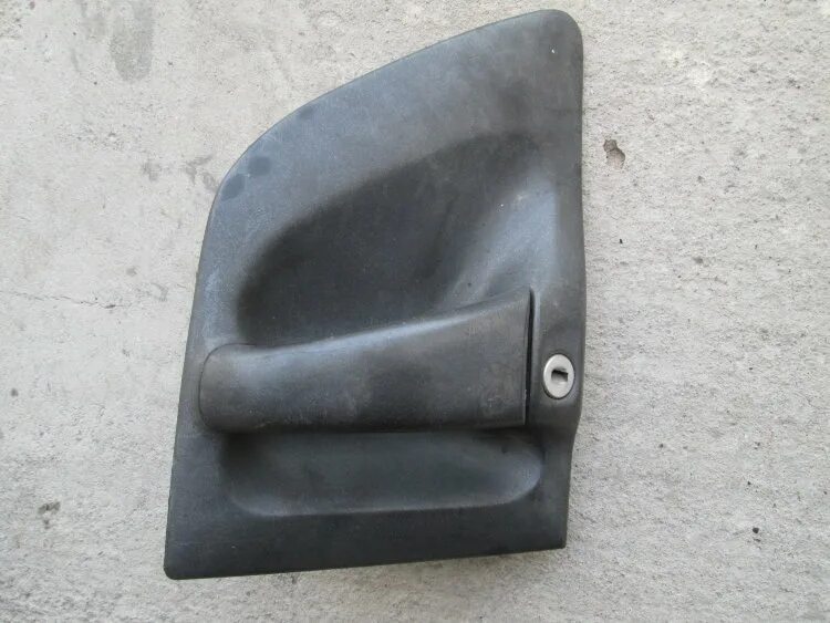 Ручка внутренняя боковой двери газ 2705. Ручка внутренняя боковая. Ручка внутренняя боковая. Ручки внутренние ford explorer. Крышка ручки внутренней адор ford (030.