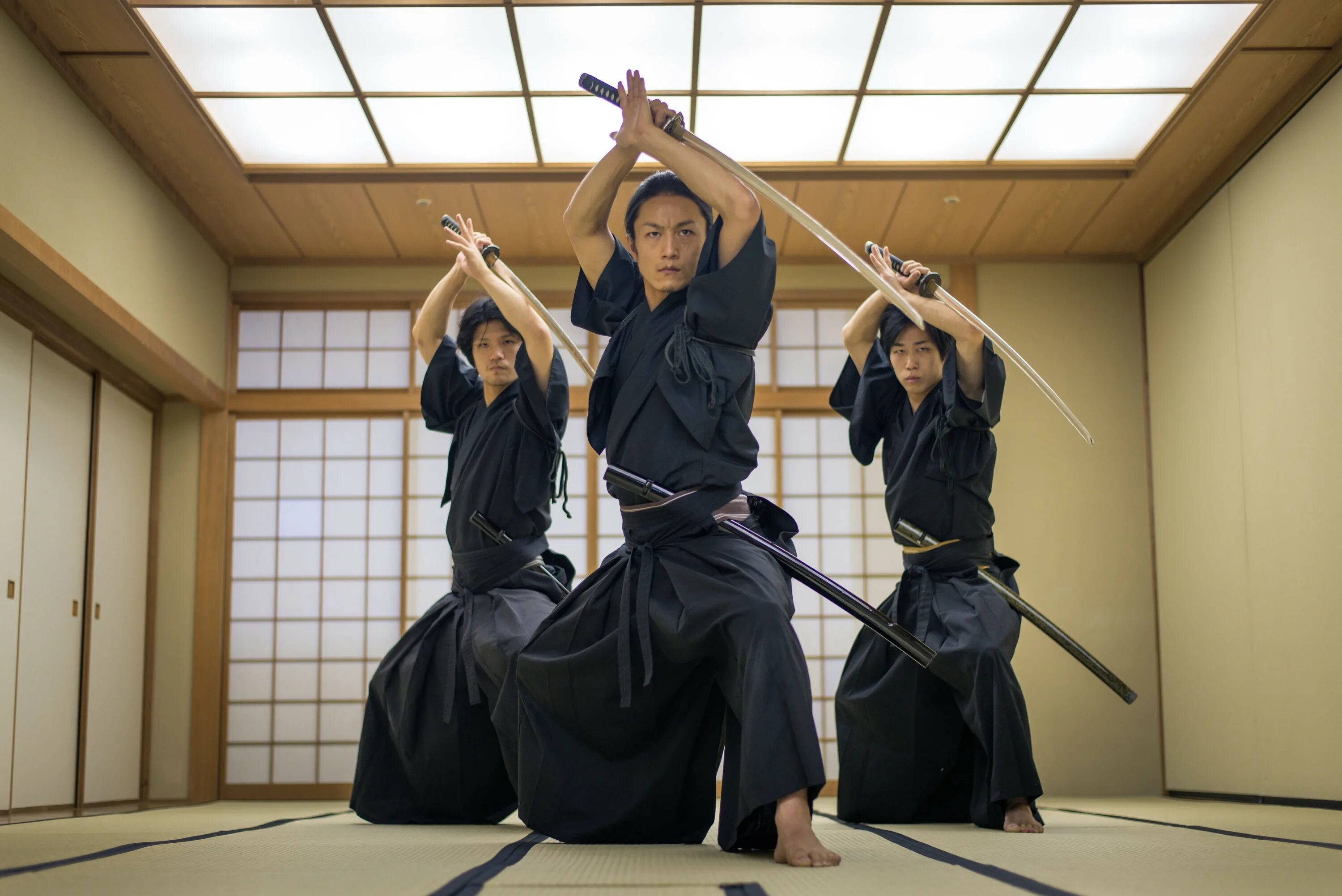 Кендзюцу кендо. Кэндо боевые искусства Японии. Хакама самурая. Хакама кендо.