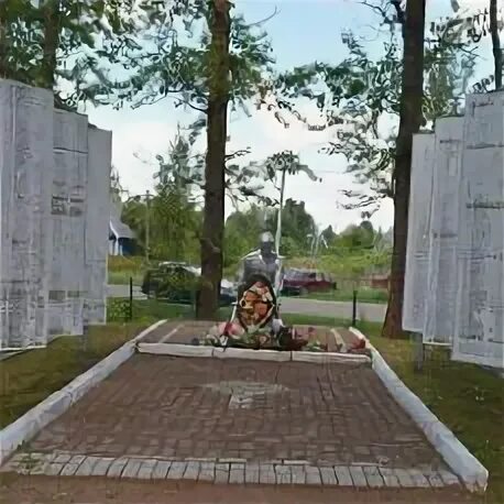 Село Лычково Новгородской области Демянский район. Братская могила в Лычково Новгородская обл. Братска могила раон Лычкова. Демянский мемориал. Лычково новгородская область демянский