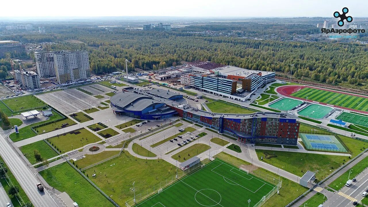 Центр медицины ярославль фрунзе. Спорткомплекс локомотив ярославль фрунзе. мфск локомотив ярославль. спортивная база локомотив ярославль проспект фрунзе. мфск локомотив ярославль фрунзе.