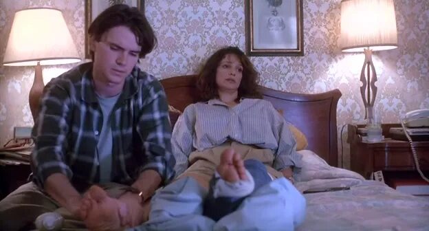 Раскрепощение Spanking The Monkey 1994