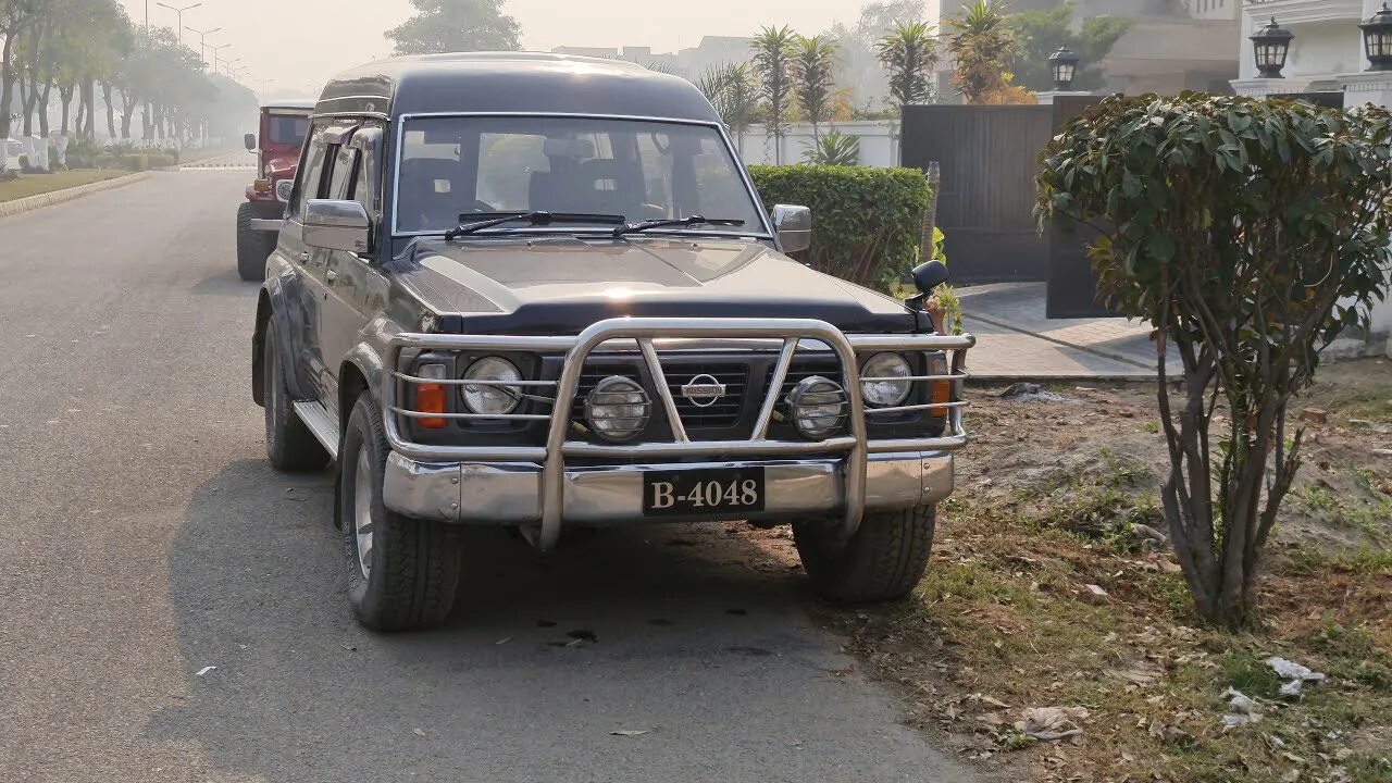 Ниссан сафари приморского края. Nissan Safari y60 Kings Road. Nissan Safari Safari y60 1987-1997. Nissan Patrol Safari Legendary JFF-Road. Ниссан Патрол сафари 1993 года бампер передний.