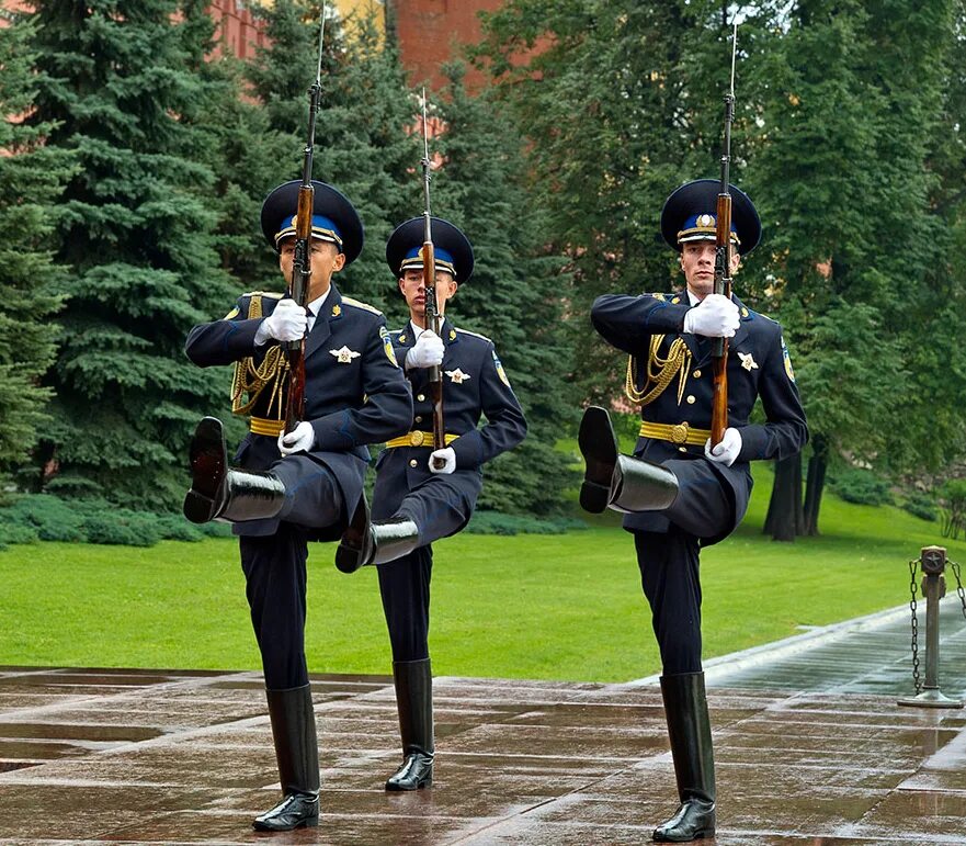 Валентин кочесоков краснодар. Патруль военной комендатуры ссср. Военная полиция министерства обороны рф. Форма коменданта. 7 мая президентский полк.