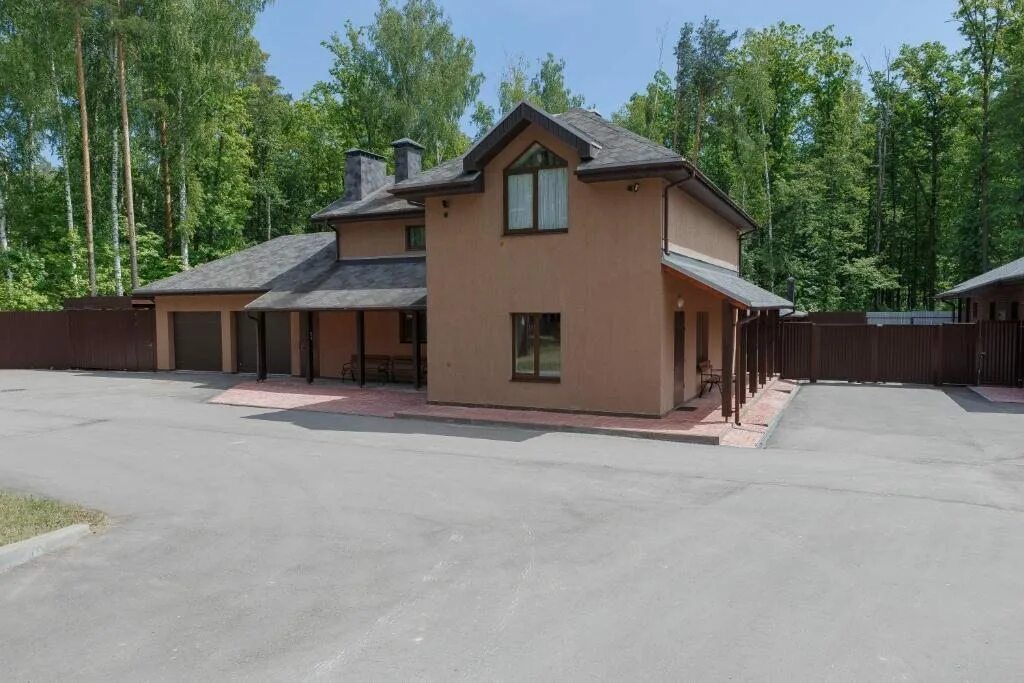 Отель Дубки, Октябрьский (Нижегородская область), цены от 6000 руб. 101Hotels.co