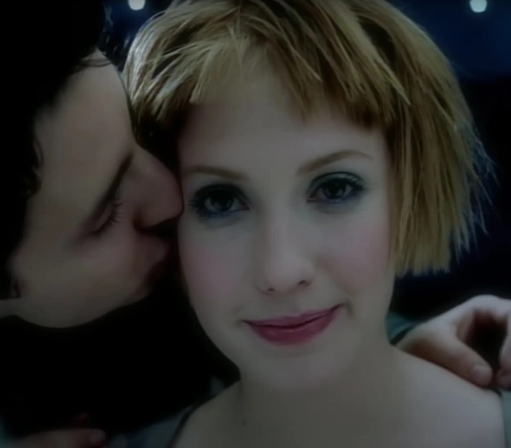 Kiss me sixpence. Sixpence none the Richer. Группа Sixpence none the Richer. Sixpence none the Richer солистка. Leigh Nash.