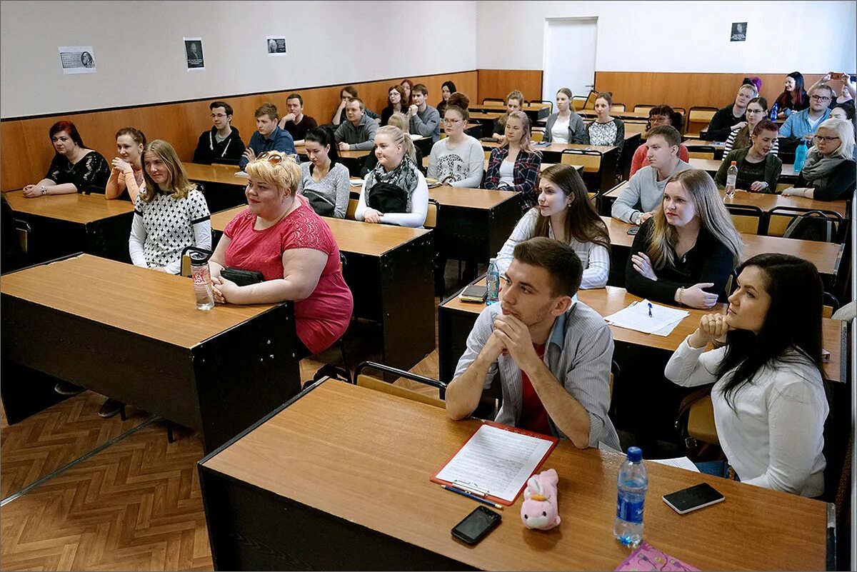 Петрозаводский государственный университет сайт. Петрозаводский государственный университет студенты. Петрозаводский государственный университет преподаватели ПЕТРГУ. Обучение в университете ПЕТРГУ. Петрозаводский государственный университет внутри.