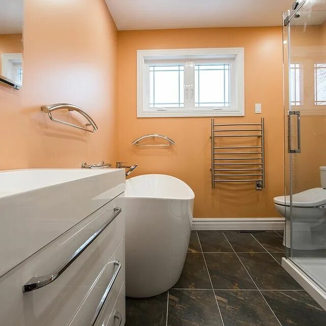 Преобразование обычного: Практические рекомендации и тенденции для ремонта ванной комнаты в одесской квартире