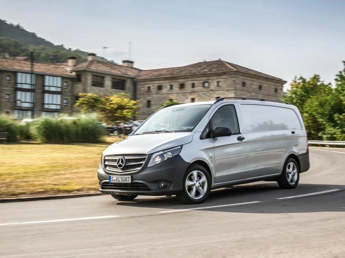 Купить мерседес бенц вито. Mercedes-Benz Vito. Mercedes Benz Vito 2014. Мерседес Бенц Вито. Mercedes Benz Vito 2022.