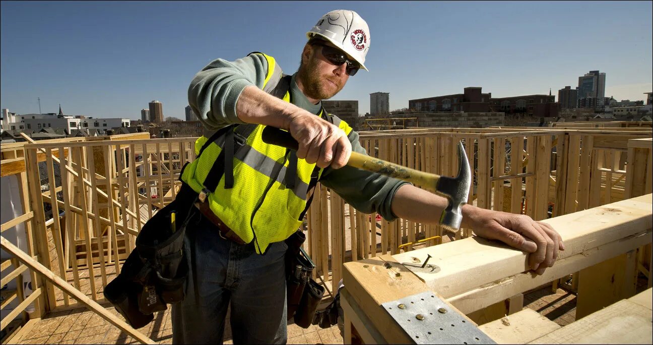 Сколько берут строители. Инженер. Сколько берут строители. Ярослав сидоров вейнер пластик. Американский строитель.