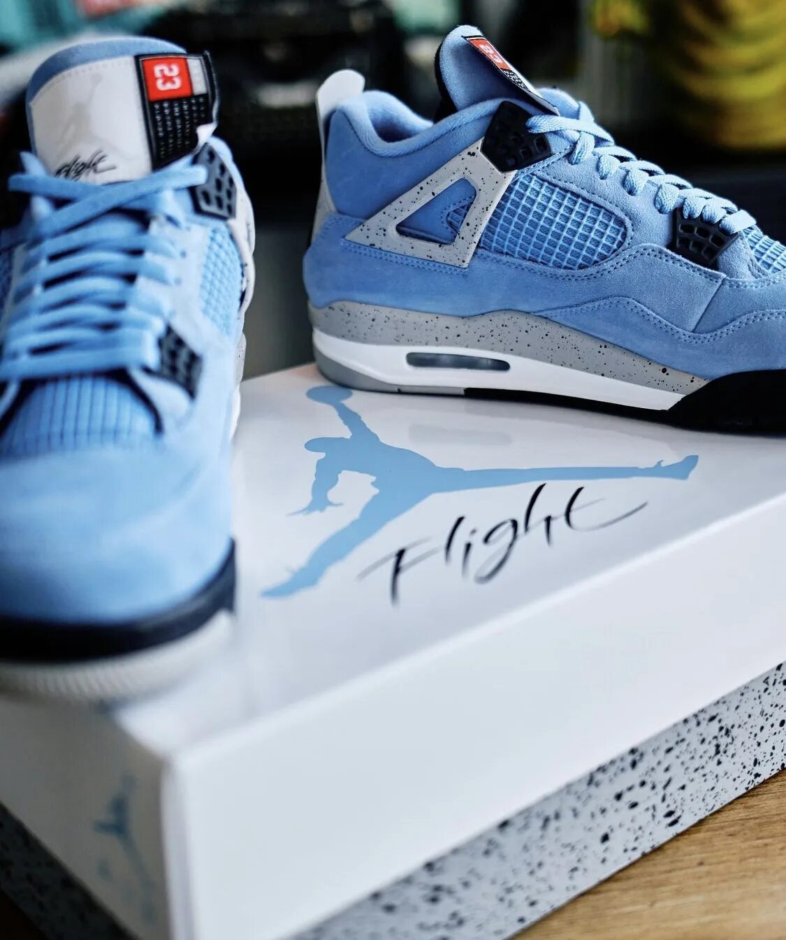 Air jordan retro blue. Nike air jordan 4 retro university blue. nike air jordan 4 university blue. nike air jordan 4 retro se university blue. jordan 4 unc.