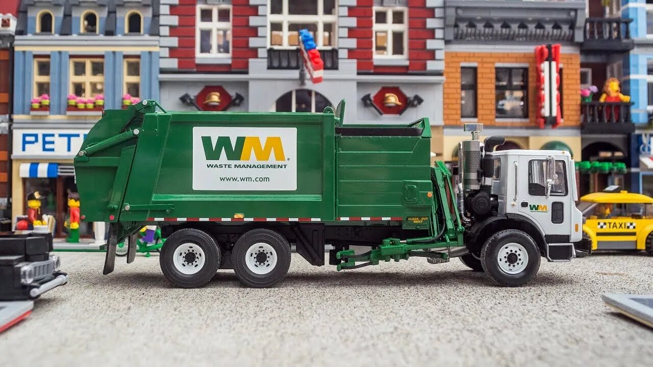 Garbage Truck 1к43 Mack. Фрэнк мусоровоз. Mack terrapro waste Management. Мусоровоз настоящий