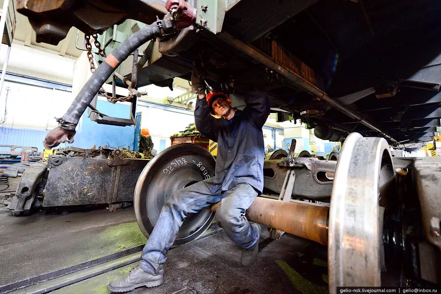 вагонное ремонтное депо нижнеудинск. каширский вагоноремонтный завод новотранс. вагонные депо ювс. грузовое вагонное ремонтное депо. вагонные депо стальной путь.