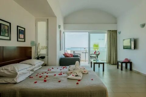 Holiday bay