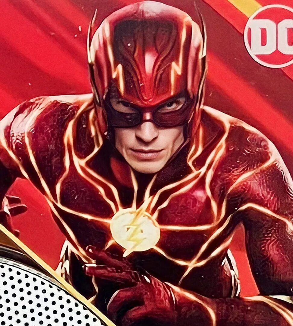 Лицо flash. Эзра Миллер 2023. Эзра Миллер флэш. Эзра Миллер 2022. Флеш Эзра Миллер 2022.