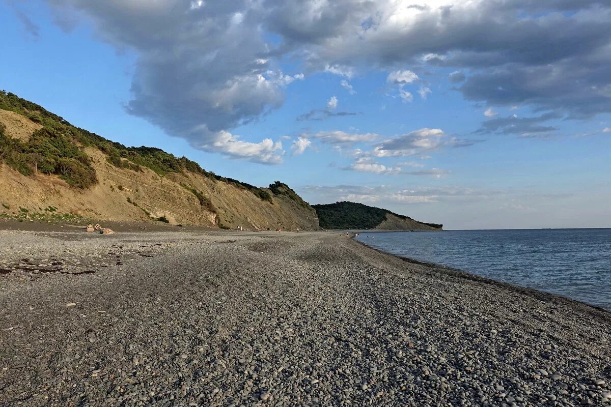 фото малый утриш краснодарский край. малый утриш гора ежик. поселок малый утриш. поселок малый утриш. малый утриш море.
